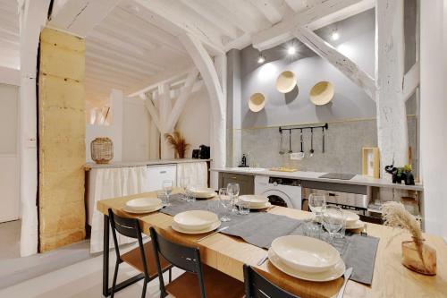 Elegant apartment -2BR-4P- Le Marais