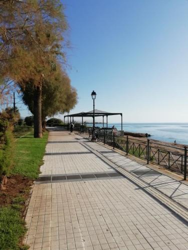 A cozy, 46 sqm flat three minutes from the sea