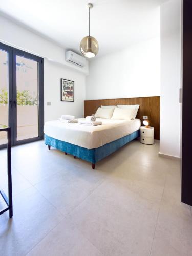 Modern Apartment 2 - Heart of Heraklion Center