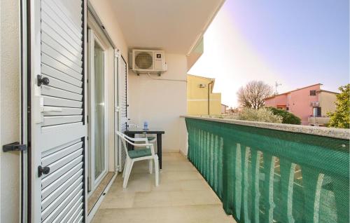 Lovely Apartment In Pula With Wifi