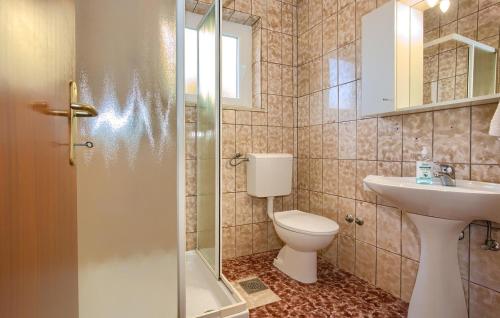 Lovely Apartment In Pula With Wifi