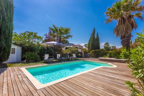 Villa 3 palmiers avec pisicne
