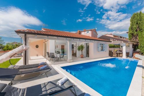 Villa Delijamo - by Istrabook