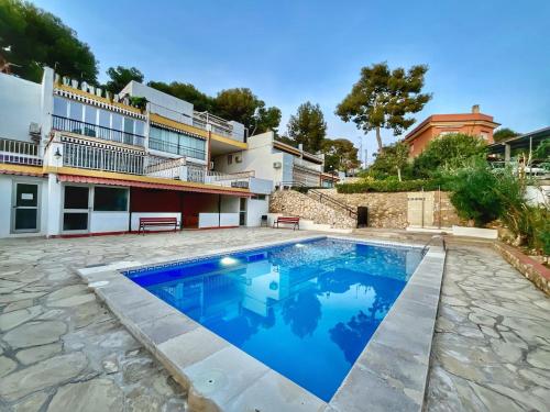 Cap Salou Beach - Sea View - Pool - AC - Parking