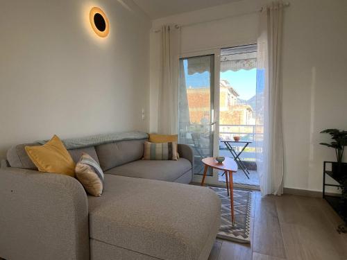 Bay View - Bright Modern Penthouse in Center