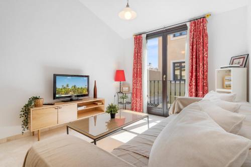 Céntrico Apartamento en Calle Carreteria - Malaga