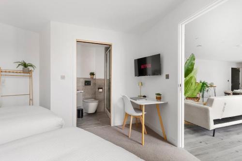 York 3BR Penthouse, Free Secure Parking, Luxury photo 22