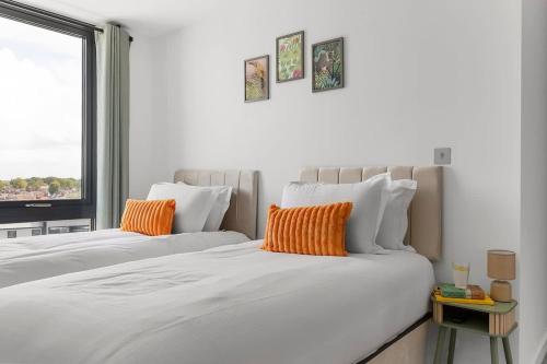 York 3BR Penthouse, Free Secure Parking, Luxury photo 27