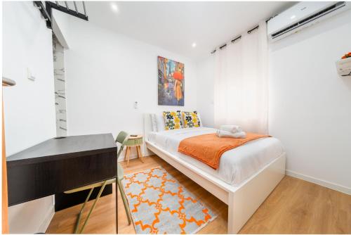 Room With AC and Private WC - Intendente Metro Station