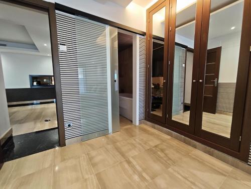 Luxury 3 Bedrooms, Private Heated Pool - EHHouse photo 6