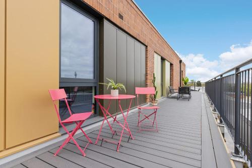 York 3BR Penthouse, Free Secure Parking, Luxury photo 38