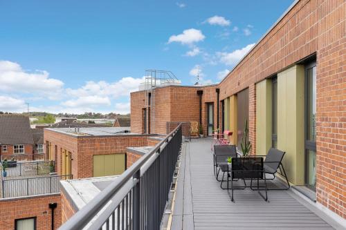 York 3BR Penthouse, Free Secure Parking, Luxury photo 35