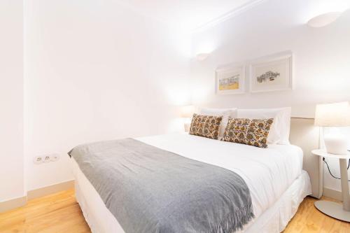 Cozy Retreat near Ribeira by LovelyStay