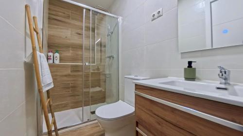 Duplex Retreat with AC in Madrid, Ideal for 4