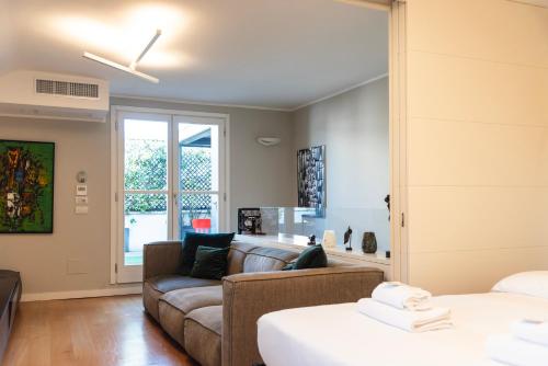 Youhosty - Brera Double Terrace