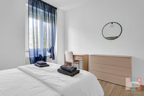 ADR16 Elegant Three-Room Flat in a Peaceful Area