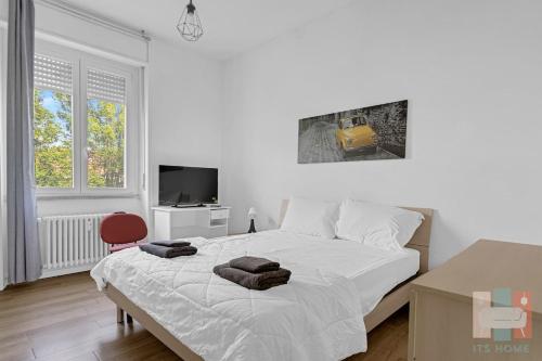 ADR16 Elegant Three-Room Flat in a Peaceful Area