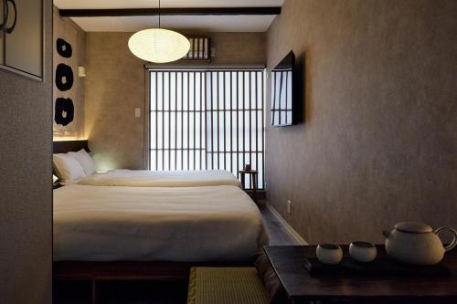 2-minute walk from the station Traditional Japanese products High-quality amenities Direct access to KIX Easy access to Kyoto, Osaka, and Nara Entire building for rent