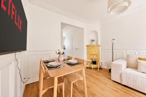 Chic Elegant 1BR in Montmartre Paris 18 District