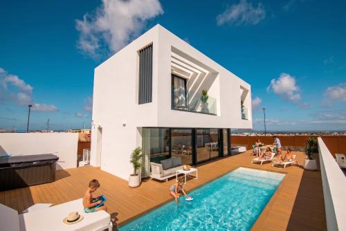 Foto Villa Yolo Sur Private Pool Corralejo By Holidays Home 1