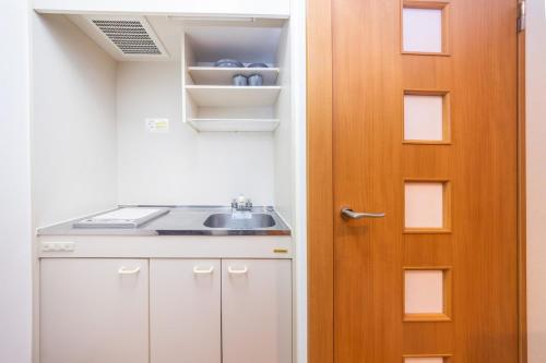 3 mins Walk from JR Kamata Station, 7 mins by Shinagawa Line, Direct Service from Keikyu Kamata Station to Haneda Airport, Direct Service to Tokyo, Shinagawa, Yokohama, Ueno