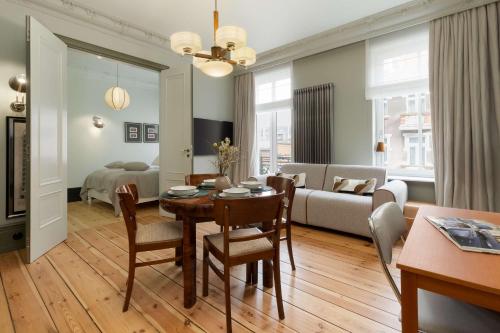 The Marien Apartments 1899 Timeless Elegance in the Heart of Gdańsk Wrzeszcz by Noclegi Renters