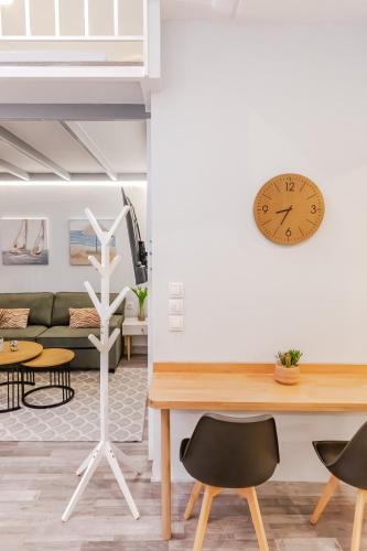 Acropolis Sunset Loft