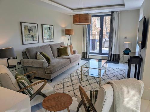 The Old Fire Station Luxury Apartment photo 9