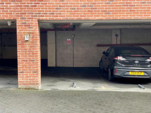 The Old Fire Station Luxury Apartment photo 28