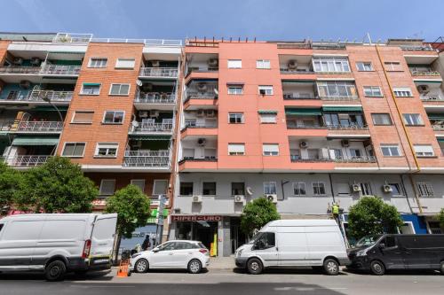 SGE680F - Piso de 1 dormitorio con terraza en Tetuán, Madrid - Alquiler temporal