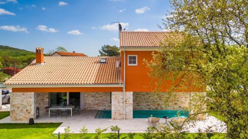 Villa Valle Lux by Villas Guide