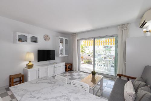 UHC Montblanc Apartments