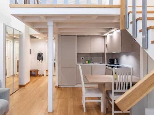 Garibaldi's Nest - Modern Loft in the city center