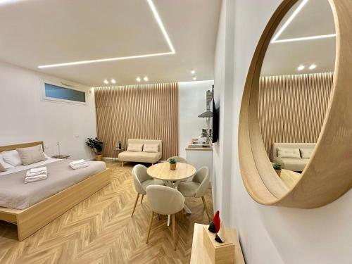 Suite 73