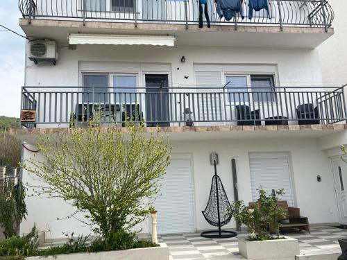 Apartment Boro