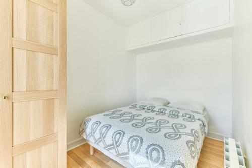 Gambetta 20th Bright Apartment for 4 managed by Mey Agency