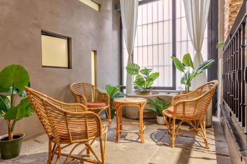 Historic Loft for 7 in Heart of Madrid