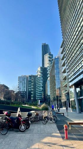 Rosales' Nest - Close to Metro and Train