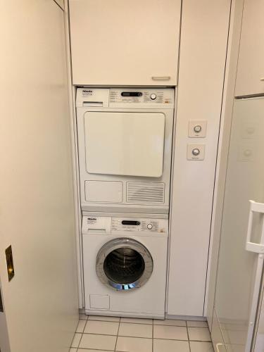 2 room Flat in Zurich Old Town Center RENN