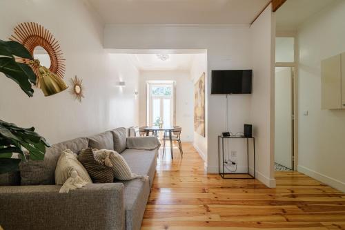 Bright & Stylish Apartment in LX Factory