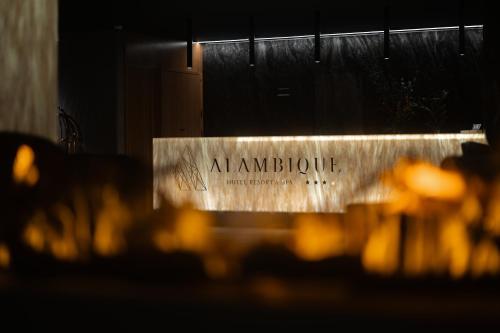 a sign that says an amazononde on a table at Alambique - Hotel Resort & Spa in Fundão
