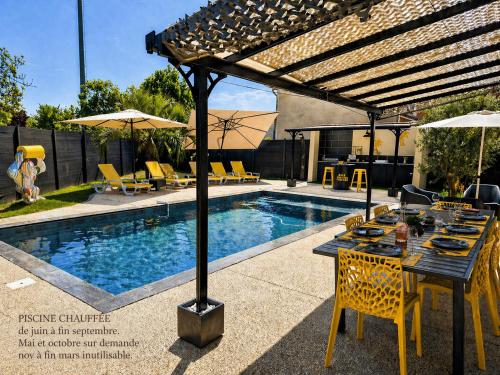 Villa des palmiers - Magnifique villa avec piscine chauffée et terrain de pétanque