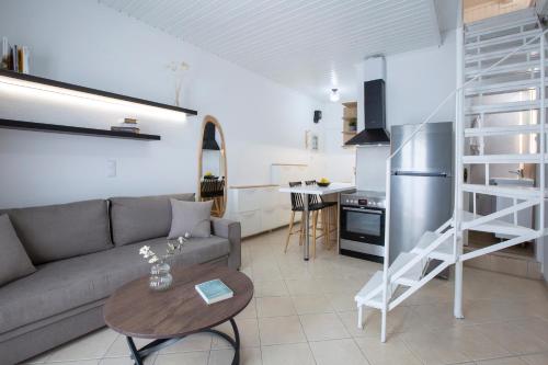 Skyview Suites Alfa