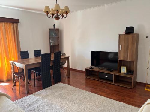 ApartAnita