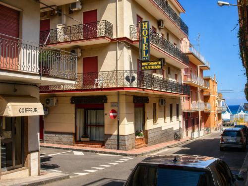 Zgrada u kojoj se nalazi hotel