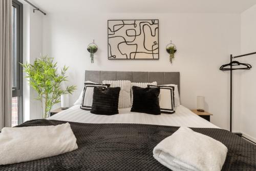 Stylish Modern 2Bed Apartment - Free Parking&Gym photo 9