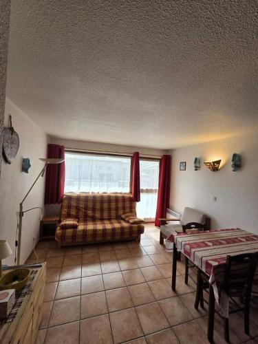 Résidence Les Balcons Des Curtious - Studio coin montagne - 4 personnes MAE-7831