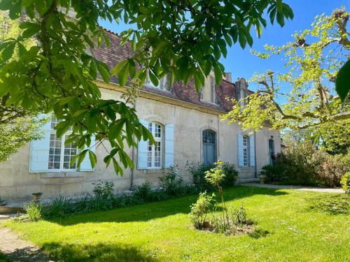 Grande Maison de famille, 12pers, Piscine privée, Vallée du Lot & Bastides