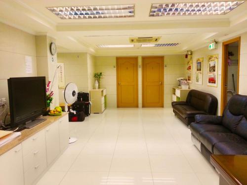 Le Cong Fraternal Guest House