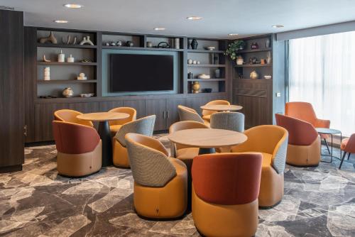 Crowne Plaza Birmingham City by IHG photo 134
